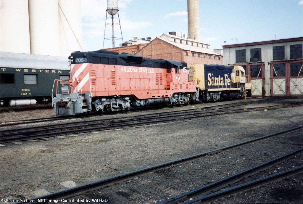 Arizona Central GP7 705